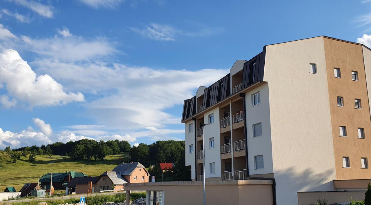 Apartment Pinnacle Mne *